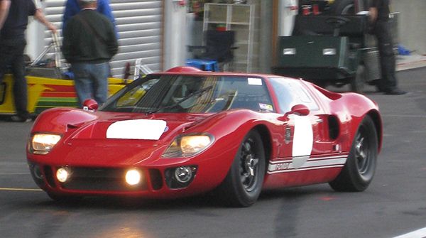 Ford GT40 with Ford 289 engine