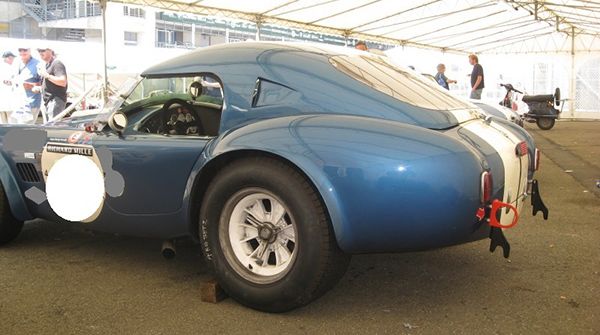 AC Cobra with Ford 289 engine